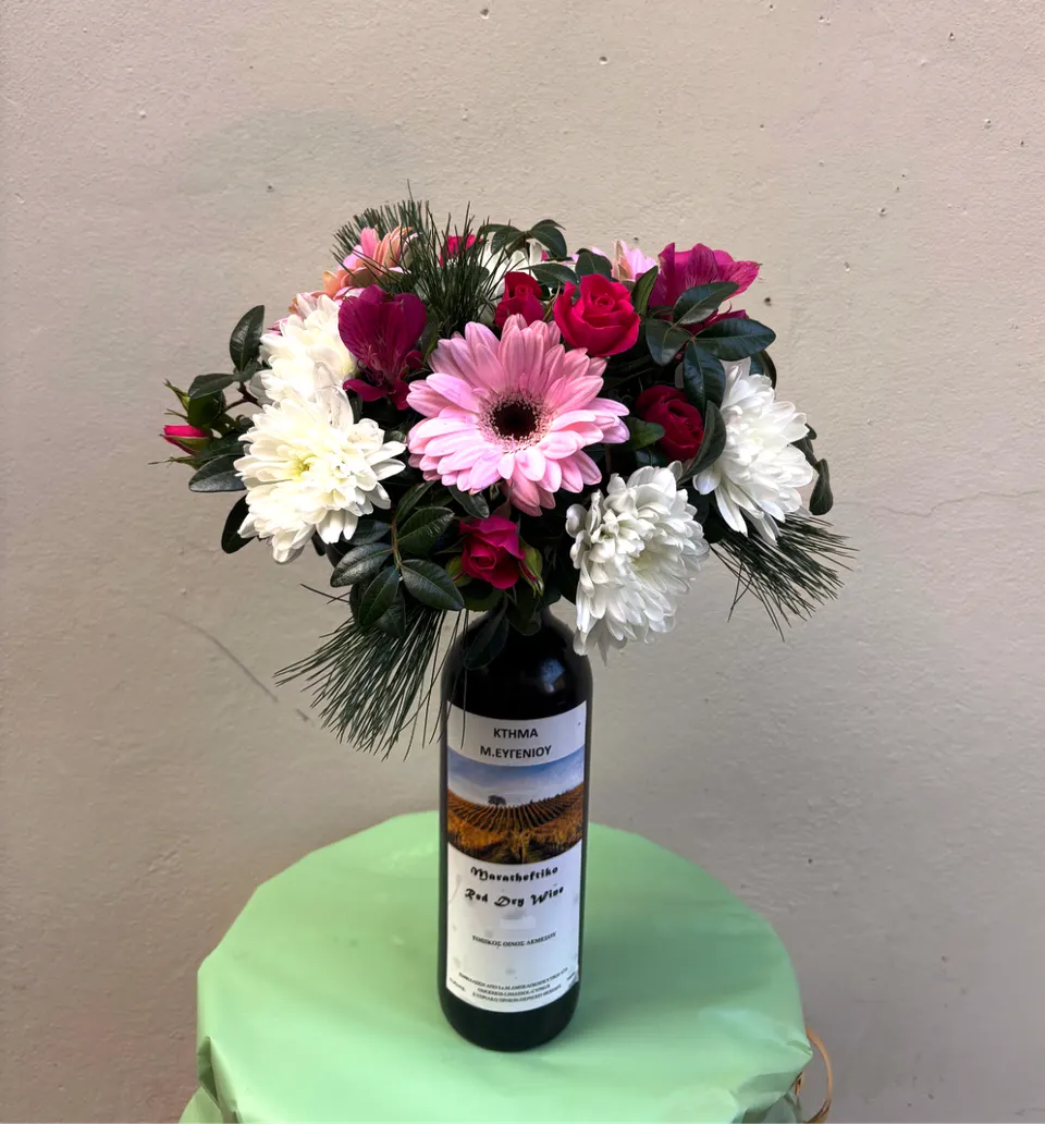 A wine flower bouquet